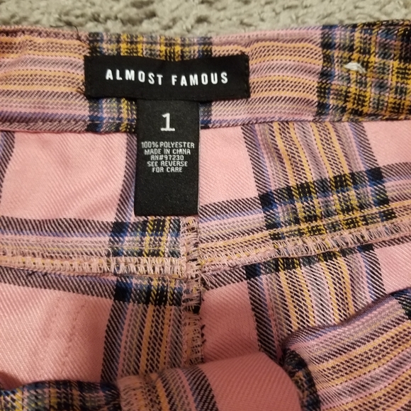ALMOST FAMOUS 90S PLAID BELL BOTTOMS PINK CLUELESS SEXY NEW FALL FLARE MEAN GIRL - Picture 4 of 5